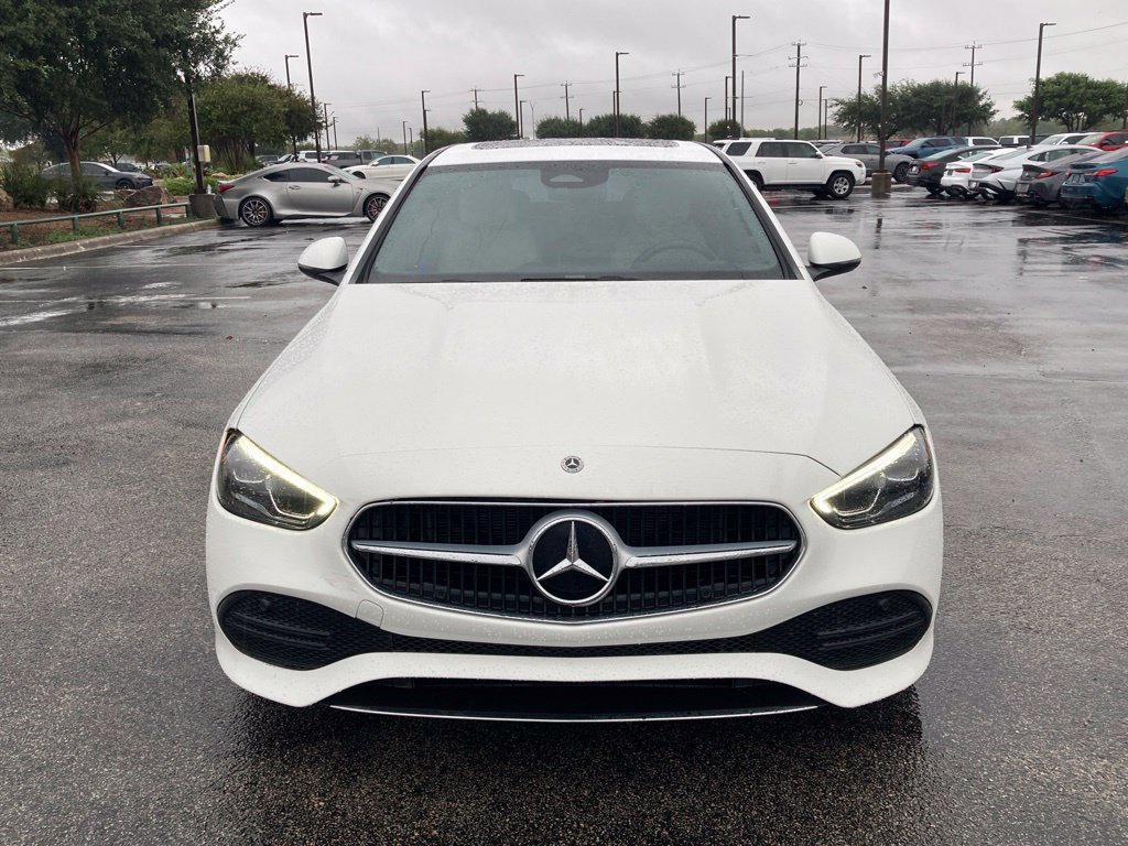 Used 2024 Mercedes-Benz C 300 Sedan image 2