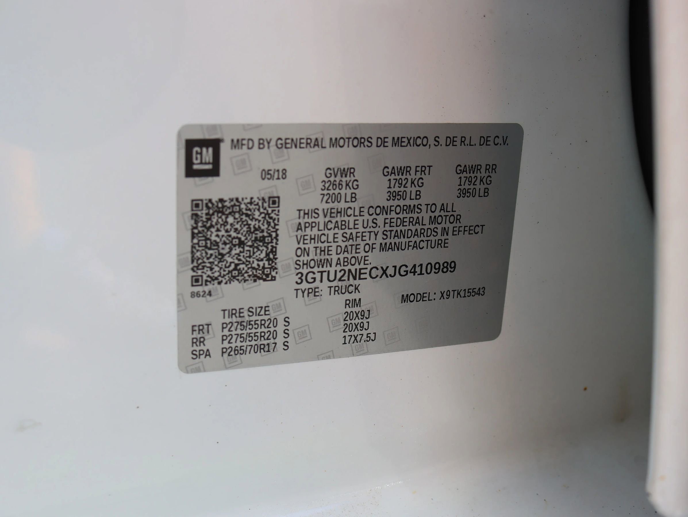 Used 2018 GMC Sierra 1500 SLT w/ SLT Premium Package image 38