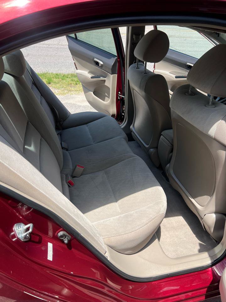 Used 2011 Honda Civic LX image 10