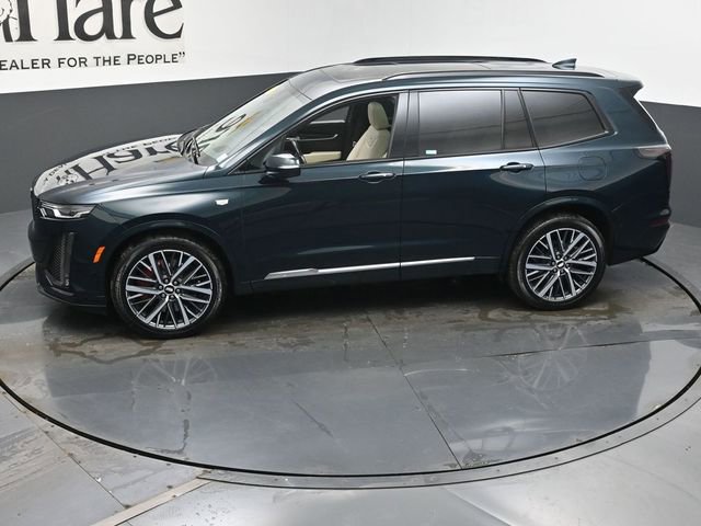 Used 2024 Cadillac XT6 Sport w/ Technology Package image 63