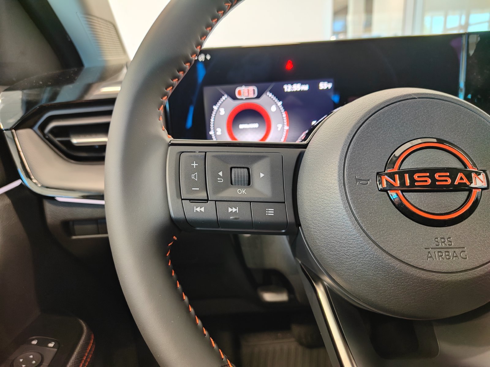 New 2027 Nissan Kicks SV AWD/4WD image 17