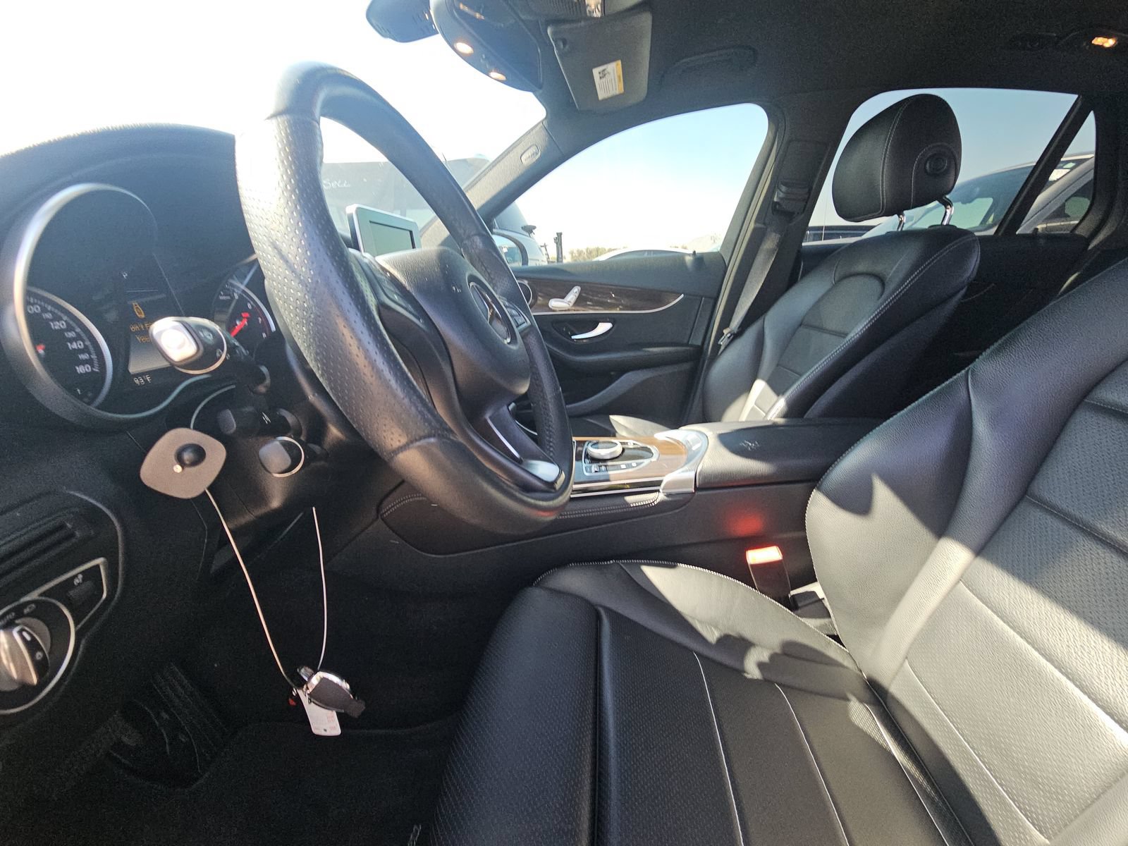 Used 2018 Mercedes-Benz GLC 300 image 8