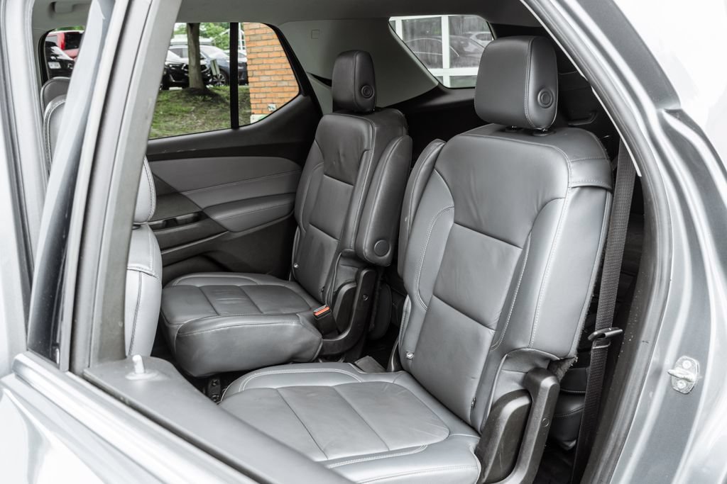 Used 2018 Chevrolet Traverse LT AWD/4WD image 22