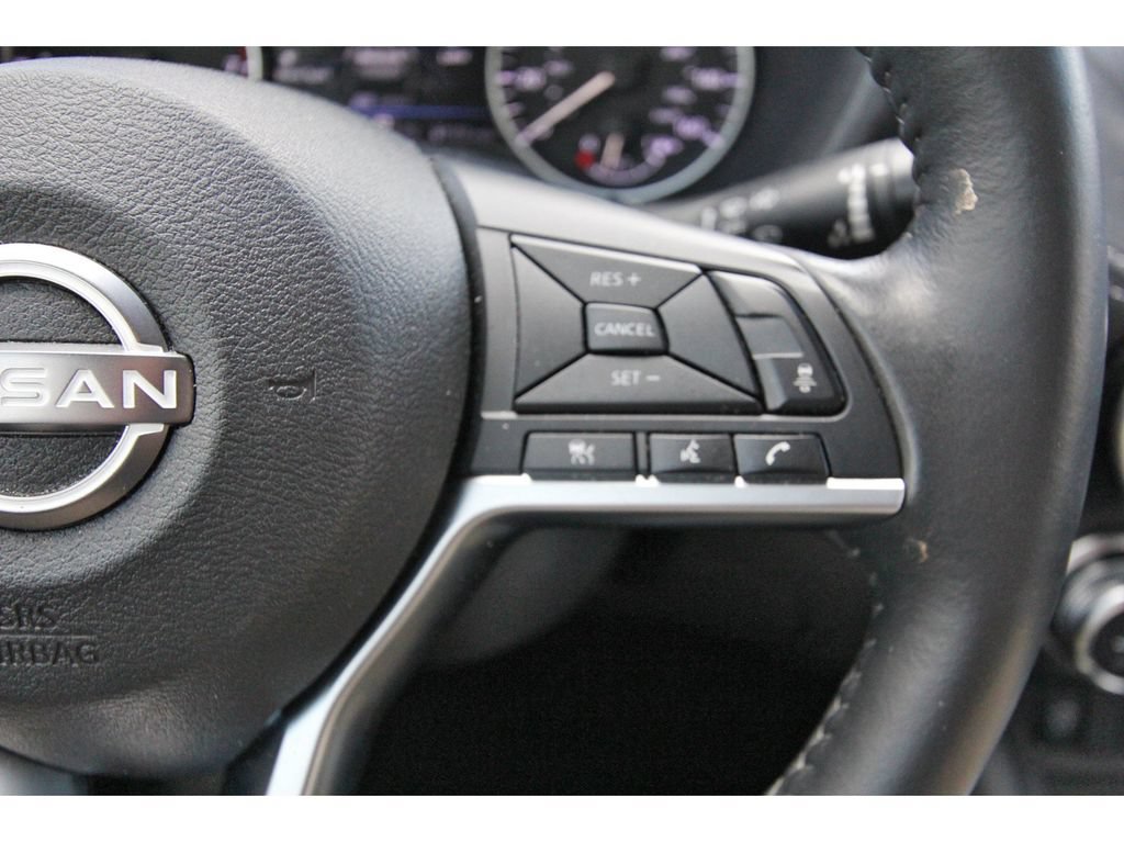 Used 2025 Nissan Sentra SV w/ All-Weather Package FWD image 14