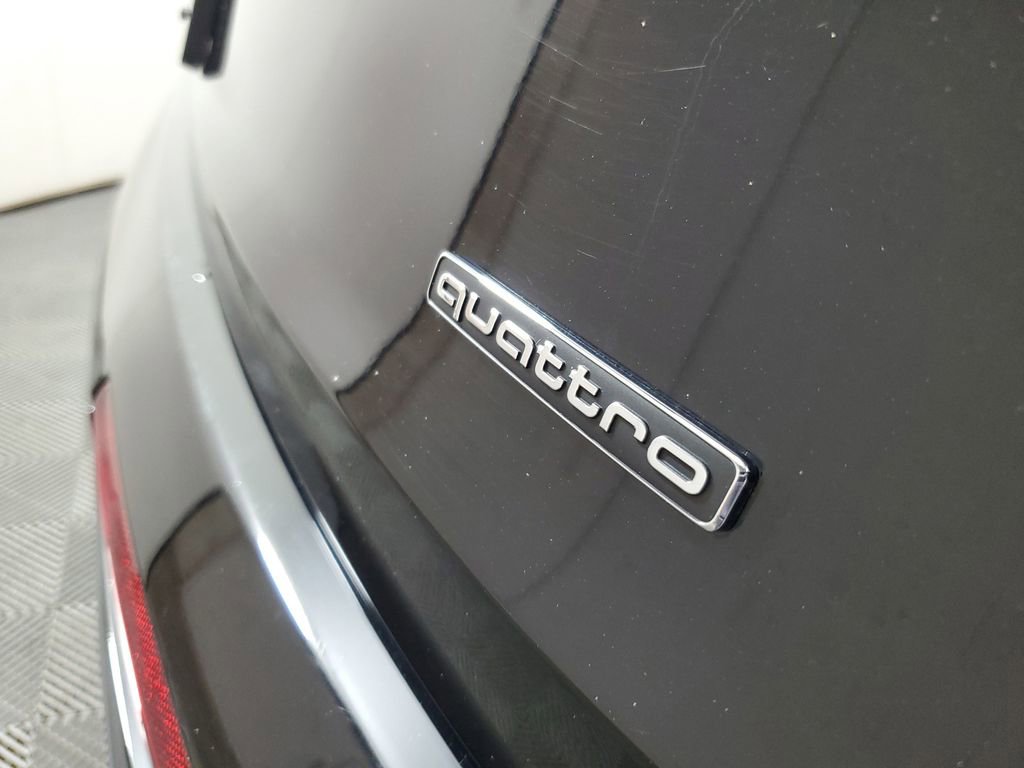 Used 2021 Audi Q7 3.0T Premium AWD/4WD image 4