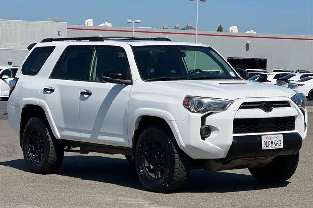 Certified 2021 Toyota 4Runner Venture w/ Moonroof Package AWD/4WD image 5
