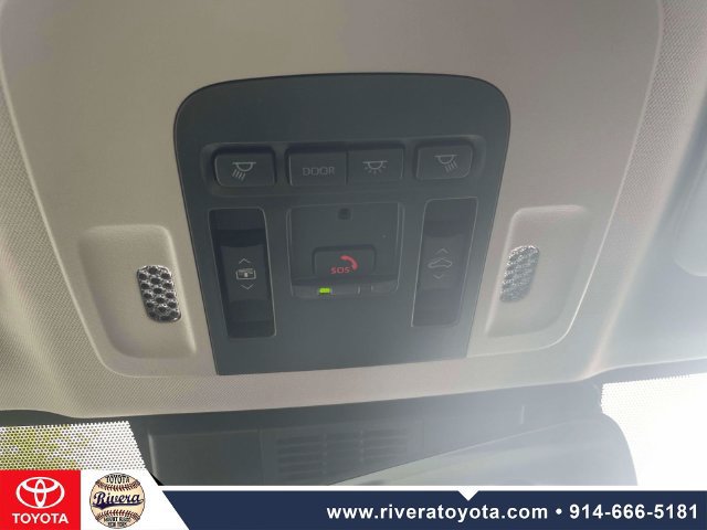 Used 2026 Toyota Camry XLE w/ Premium Plus Package AWD/4WD image 27