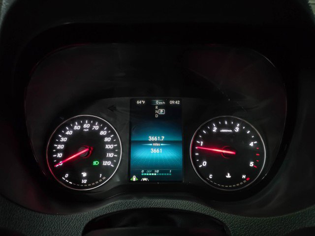 Used 2024 Mercedes-Benz Sprinter 2500 image 21