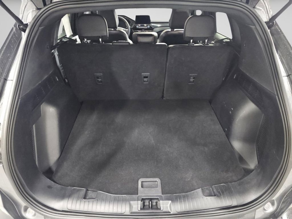 Used 2025 Ford Escape ST-Line image 25
