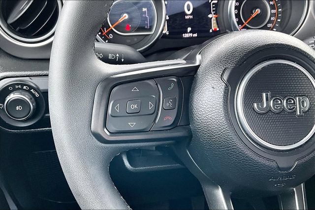 Used 2023 Jeep Wrangler Sport AWD/4WD image 8