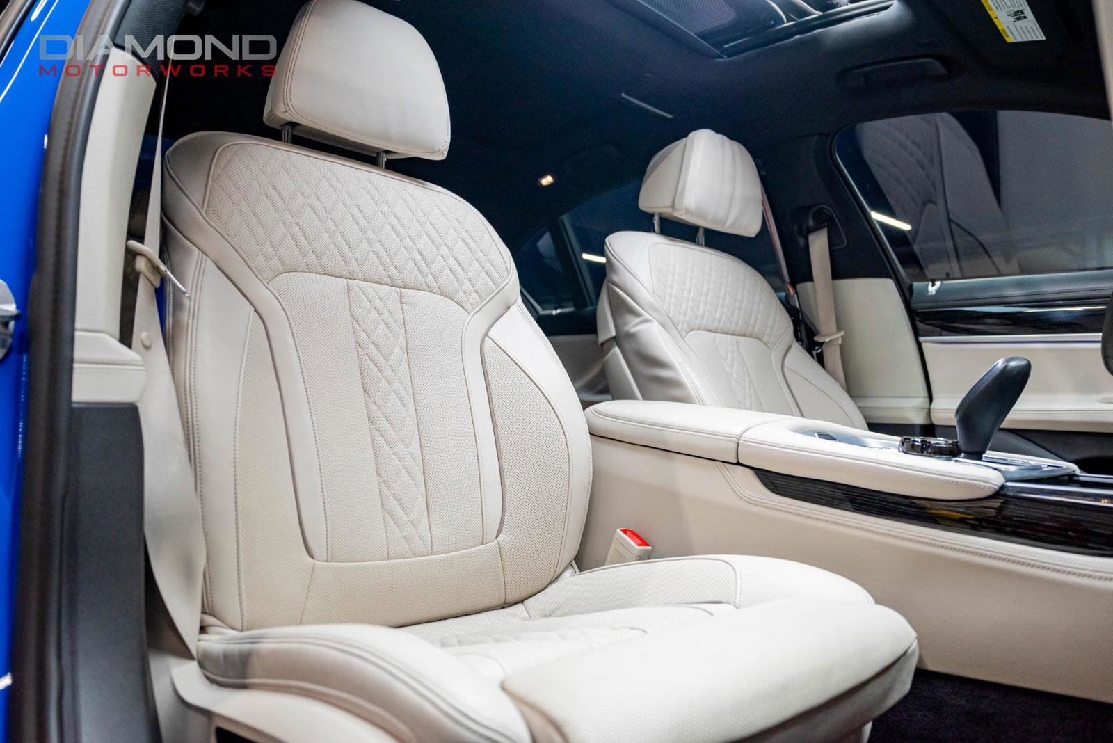 Used 2021 BMW 750i xDrive w/ Executive Package image 92