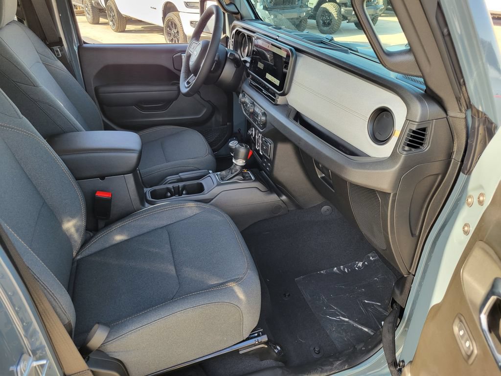 New 2026 Jeep Gladiator Sport AWD/4WD image 15