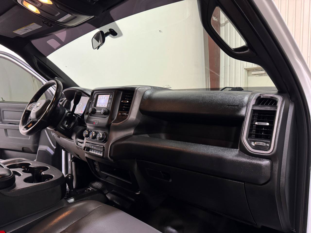 Used 2022 RAM 3500 Tradesman AWD/4WD image 11