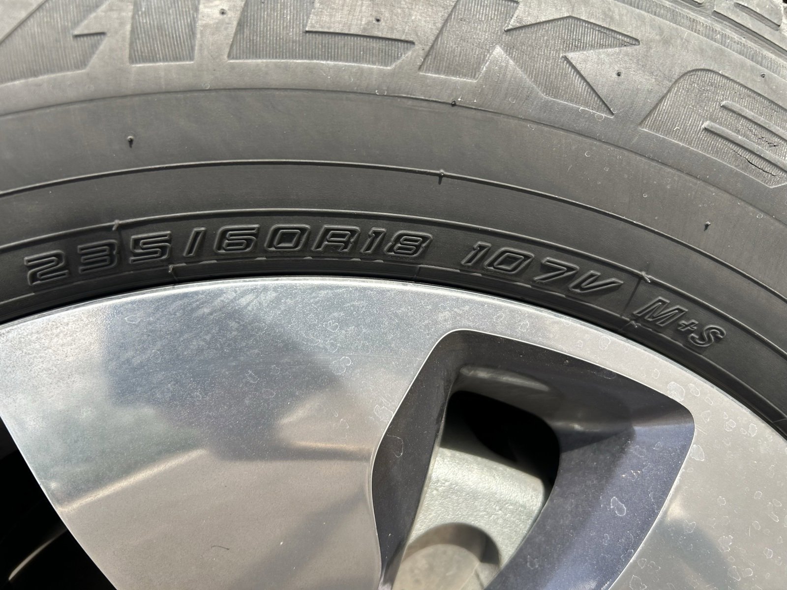 Used 2020 Chrysler Pacifica Limited w/ Advanced Safetytec Group image 10