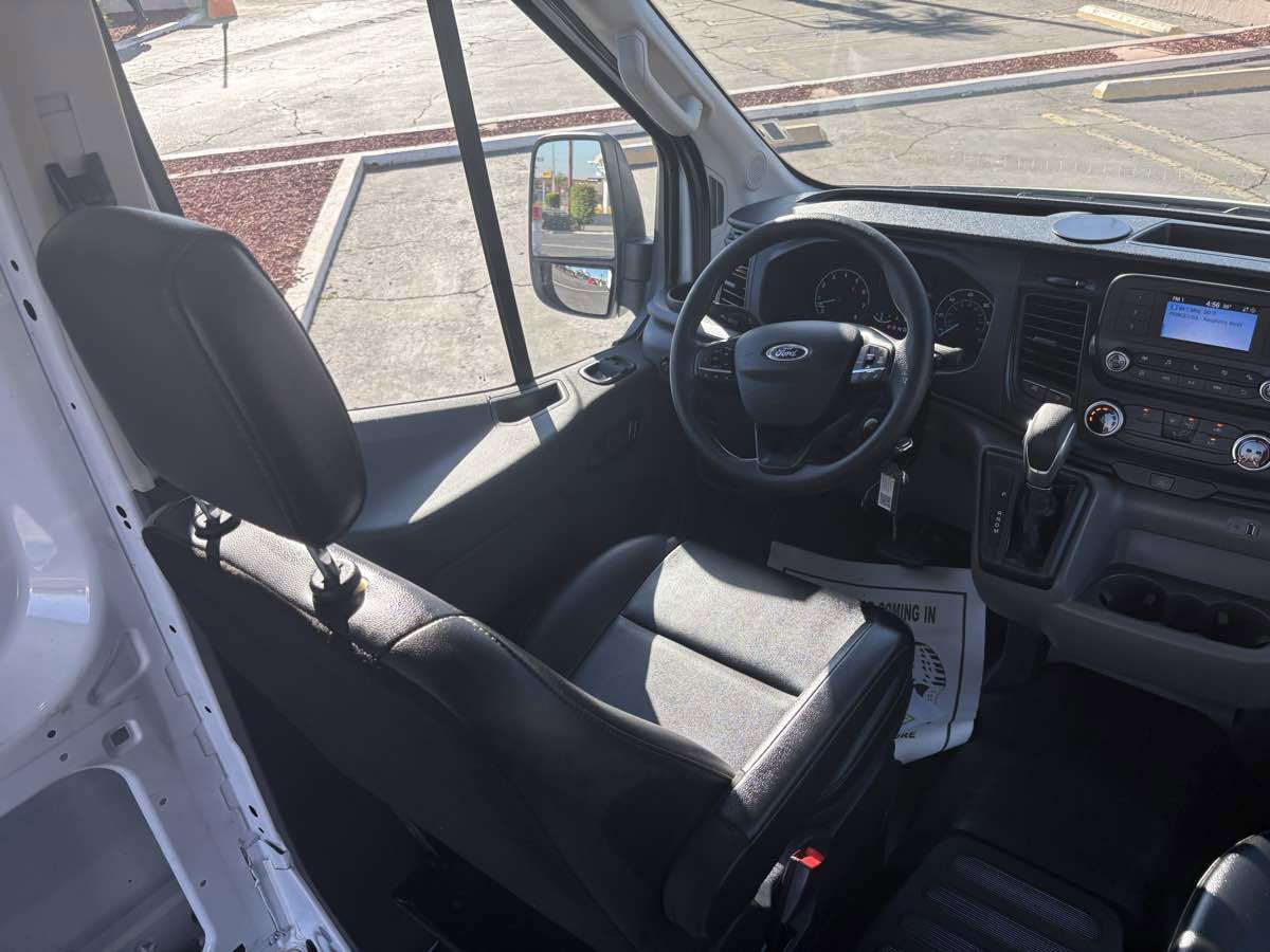 Used 2024 Ford Transit 250 148 Medium Roof Extended AWD image 18
