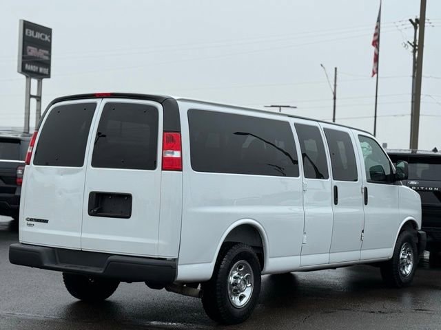 Used 2019 Chevrolet Express 3500 LS image 38