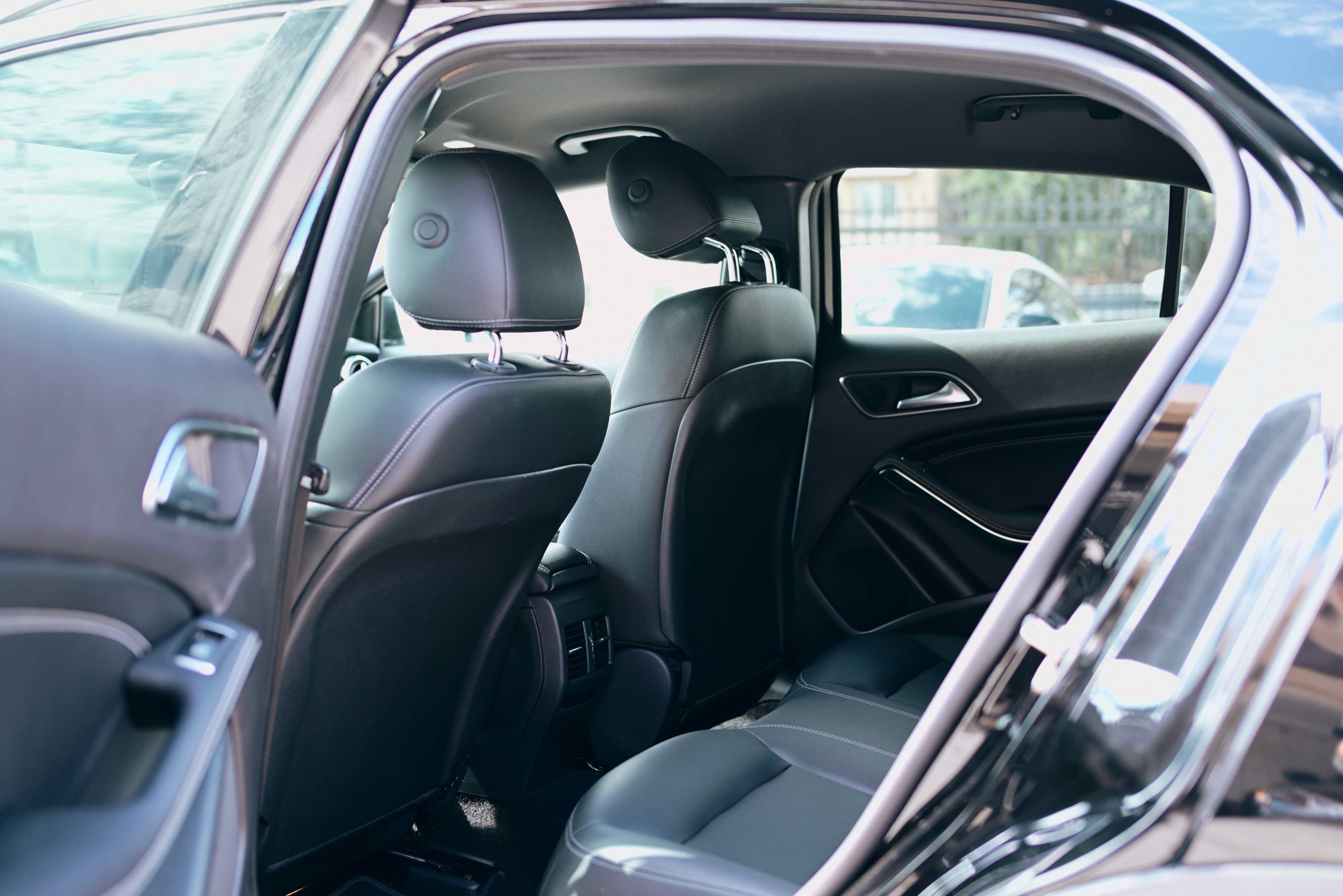 Used 2019 Mercedes-Benz GLA 250 4MATIC image 14