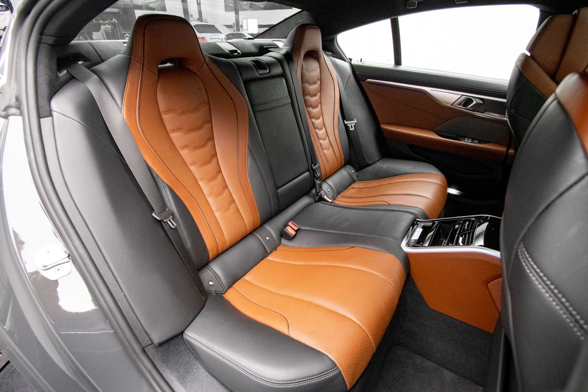 Used 2024 BMW ALPINA B8 xDrive Gran Coupe AWD/4WD image 18