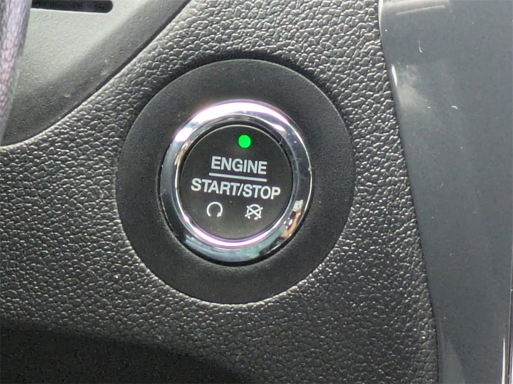 Used 2019 Ford Explorer Limited w/ Ford Safe & Smart Package image 34