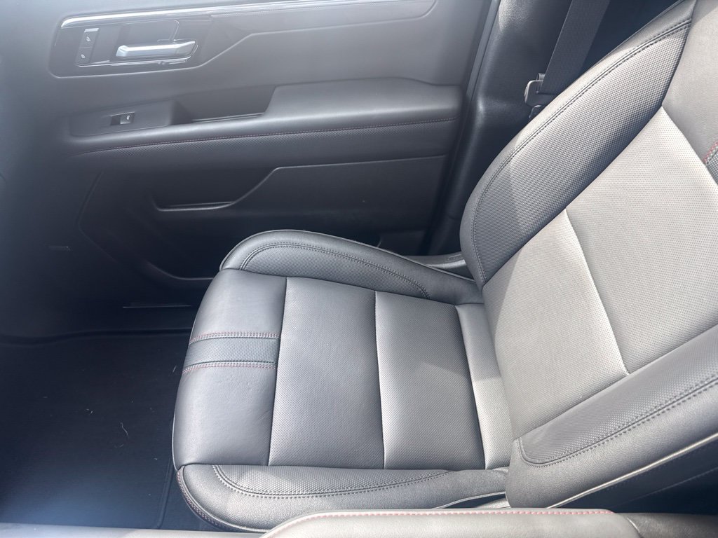 Used 2026 Chevrolet Tahoe RST w/ Comfort Package RWD image 15