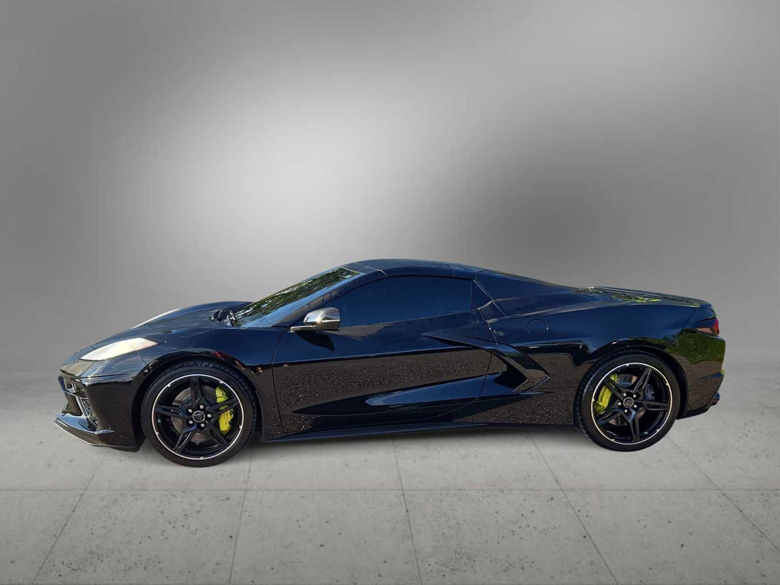 Used 2023 Chevrolet Corvette Stingray Premium Conv w/ Z51 Performance Package image 5