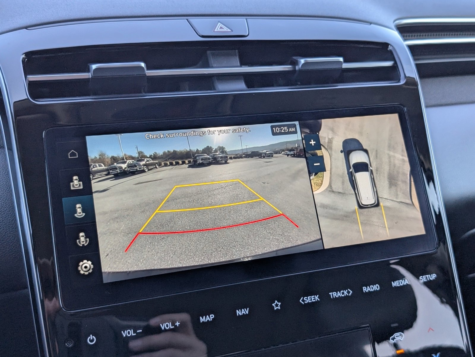 Used 2024 Hyundai Tucson Limited image 16