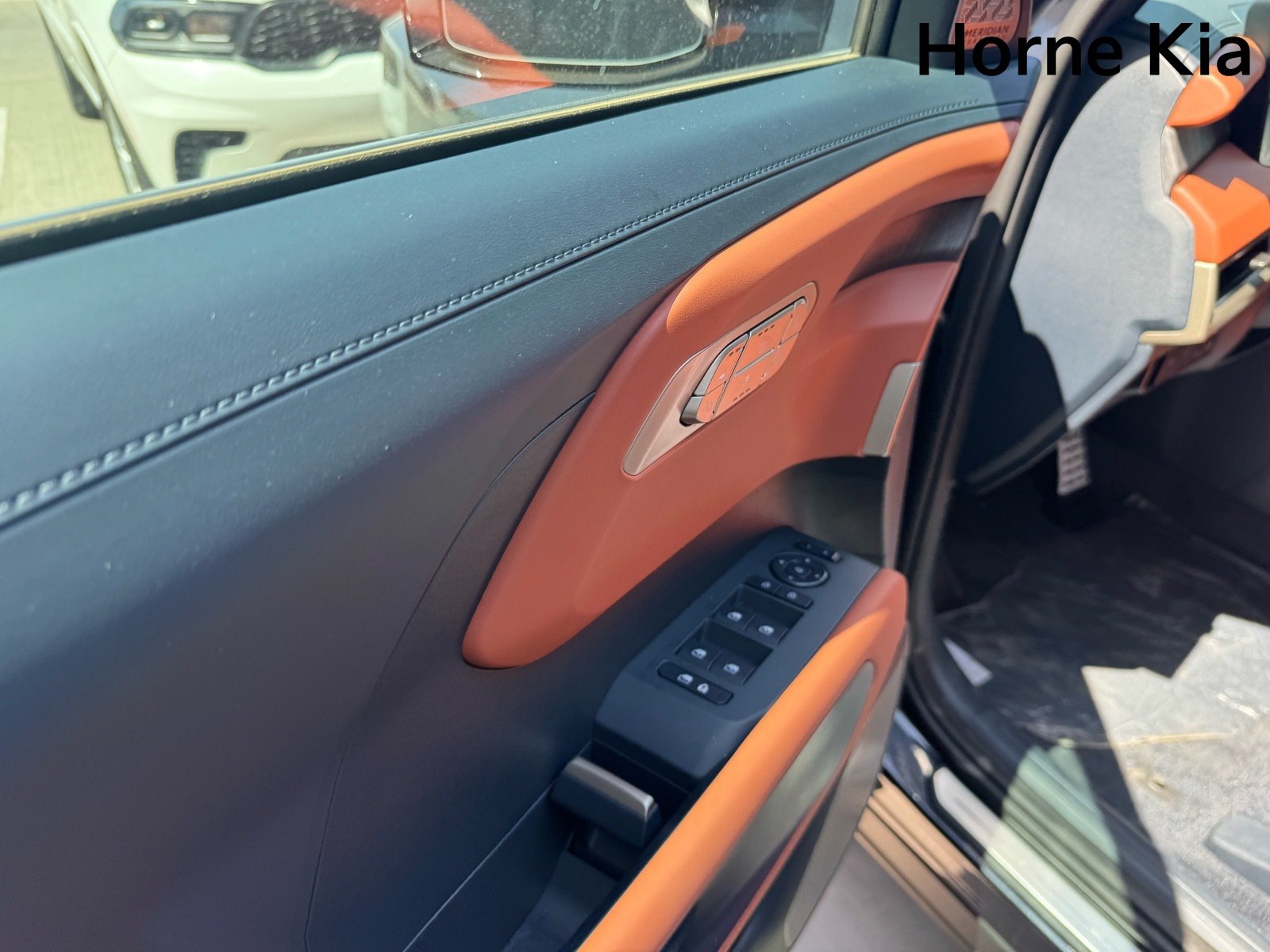 New 2027 Kia Telluride SX Prestige AWD/4WD image 11