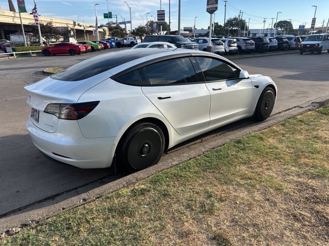 Used 2021 Tesla Model 3 Long Range AWD/4WD image 4