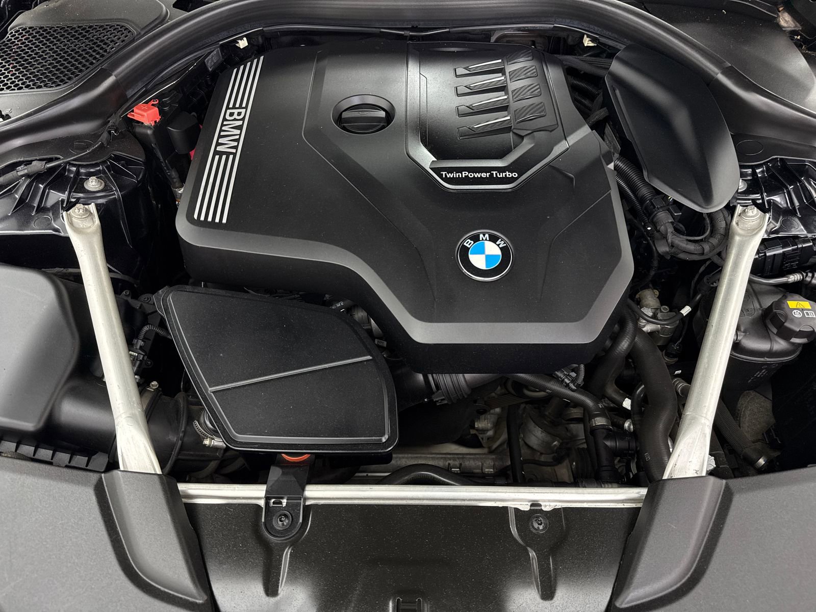 Used 2020 BMW 530i xDrive w/ M Sport Package AWD/4WD image 55