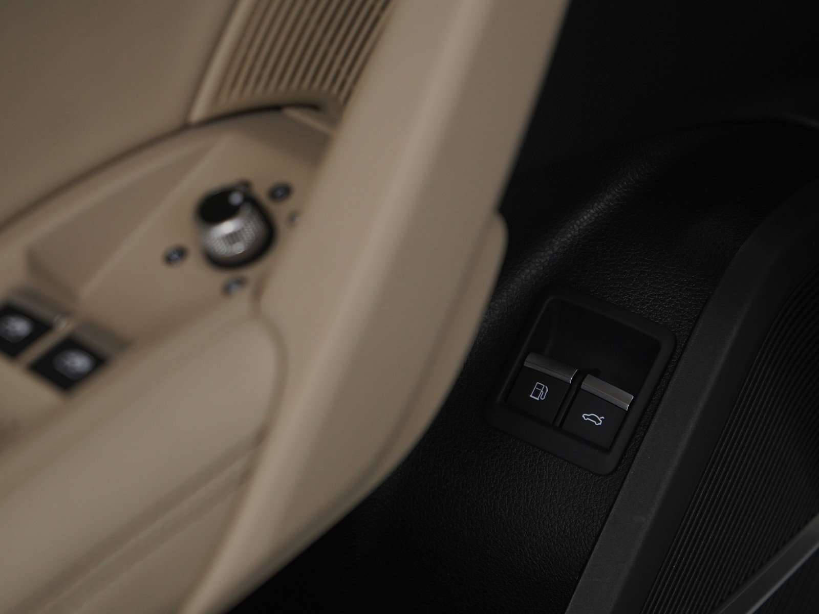 Used 2023 Audi Q5 e Prestige w/ Prestige Package image 23