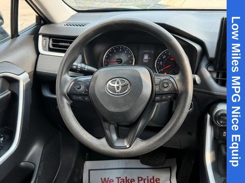 Used 2020 Toyota RAV4 XLE w/ All Weather Liner Package AWD/4WD image 14