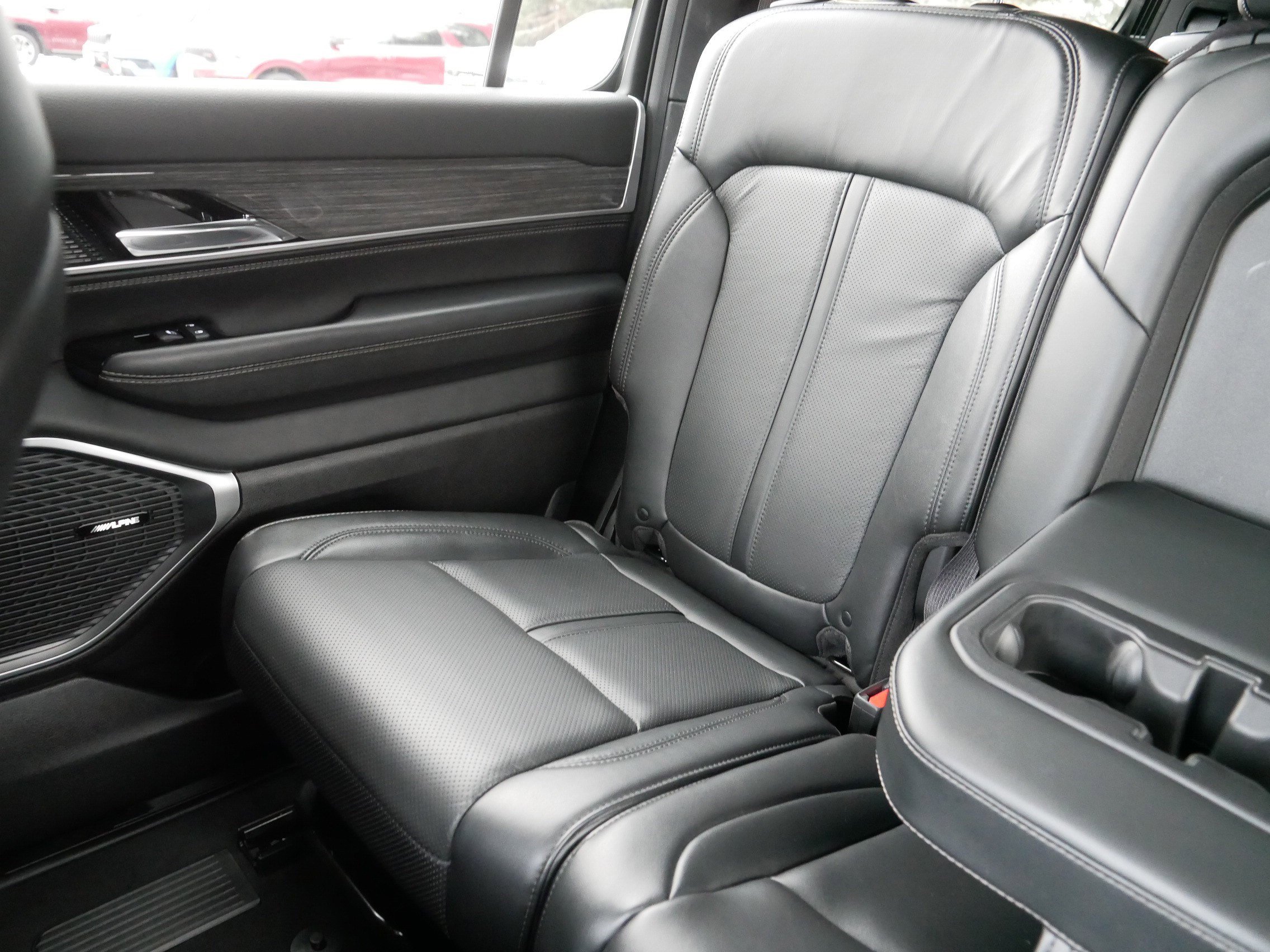 Used 2022 Jeep Wagoneer Series II image 12