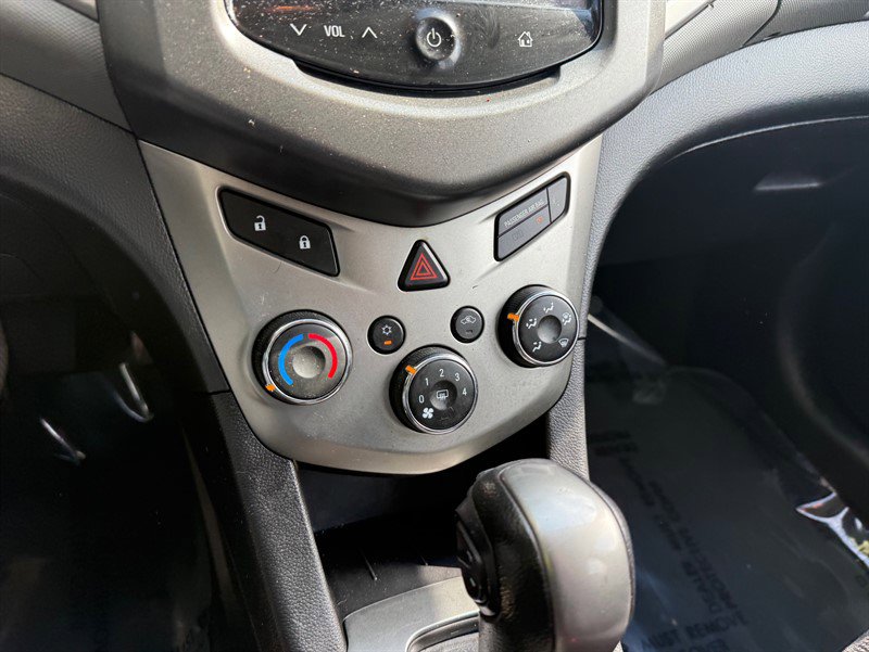 Used 2016 Chevrolet Sonic LT FWD image 16