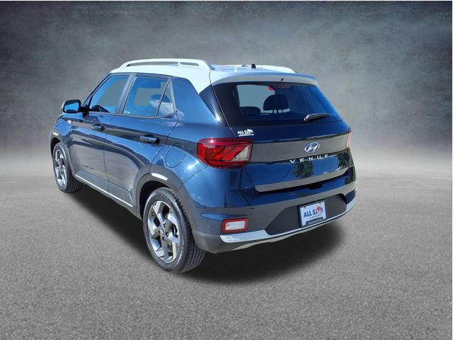 Used 2023 Hyundai Venue Limited FWD image 6