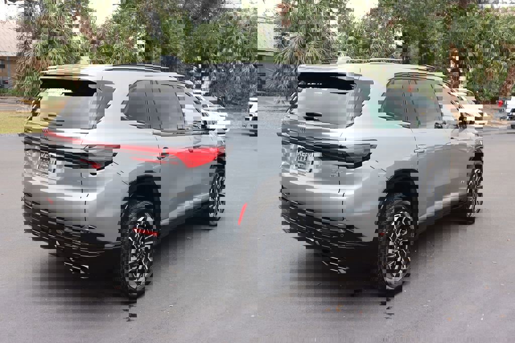 New 2026 Buick Enclave Sport Touring w/ Power Package image 4