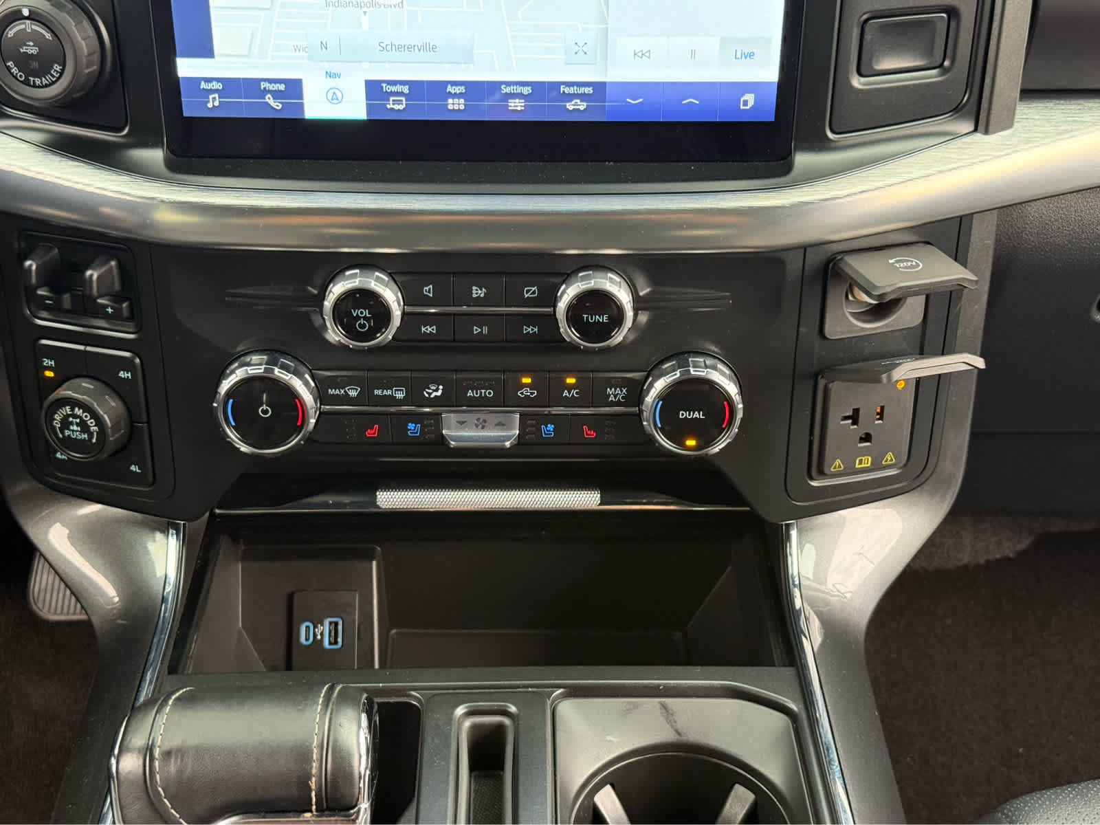 Used 2022 Ford F150 Lariat w/ Max Trailer Tow Package AWD/4WD image 31