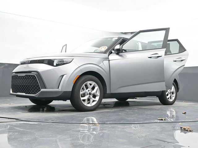Used 2025 Kia Soul LX w/ LX Technology Package image 66