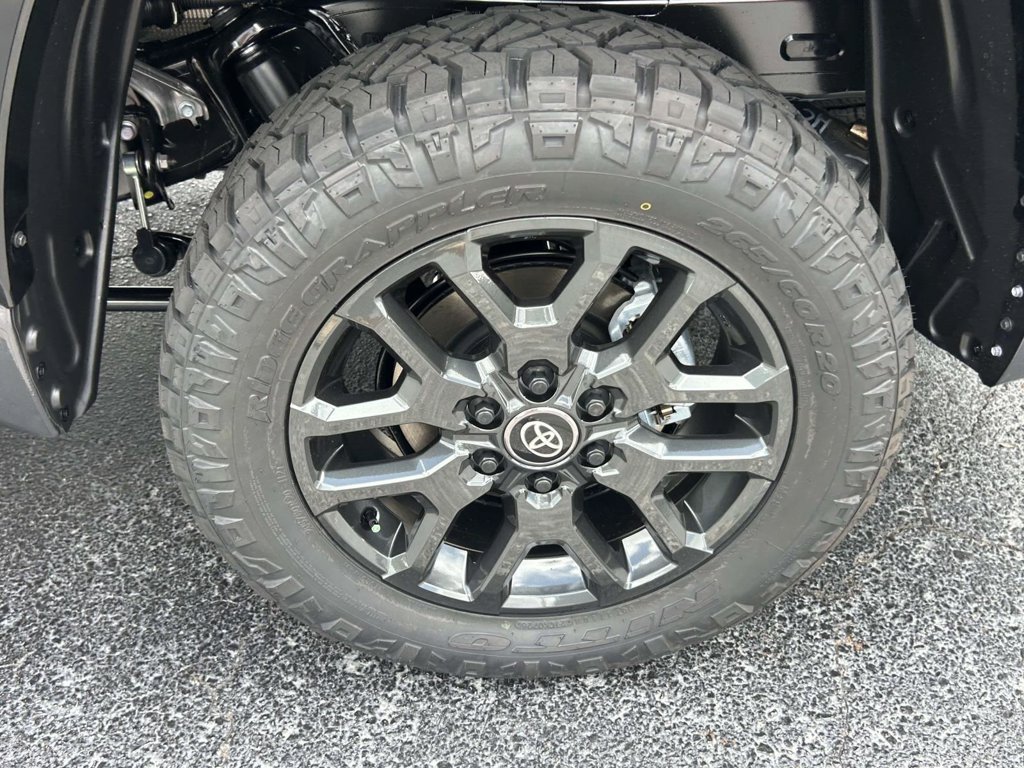 New 2026 Toyota Tundra Platinum AWD/4WD image 10