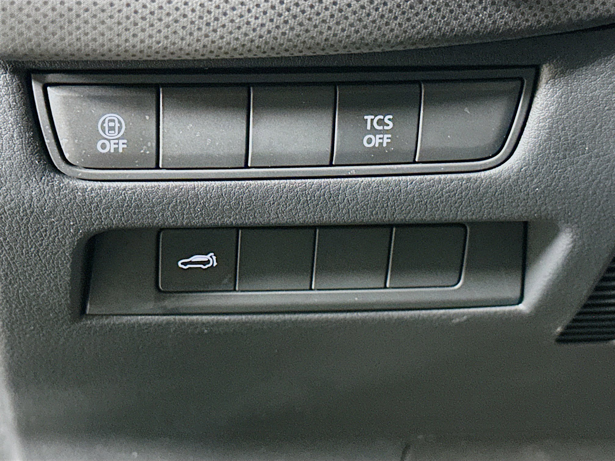 Used 2025 MAZDA CX-50 AWD 2.5 S w/ Preferred Package image 17