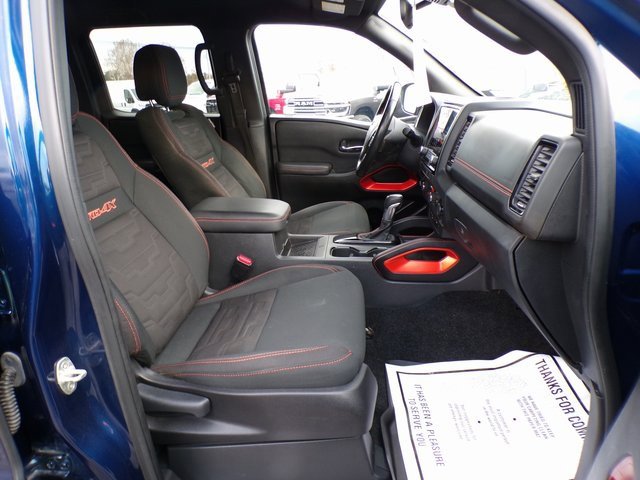 Used 2022 Nissan Frontier PRO-4X image 12