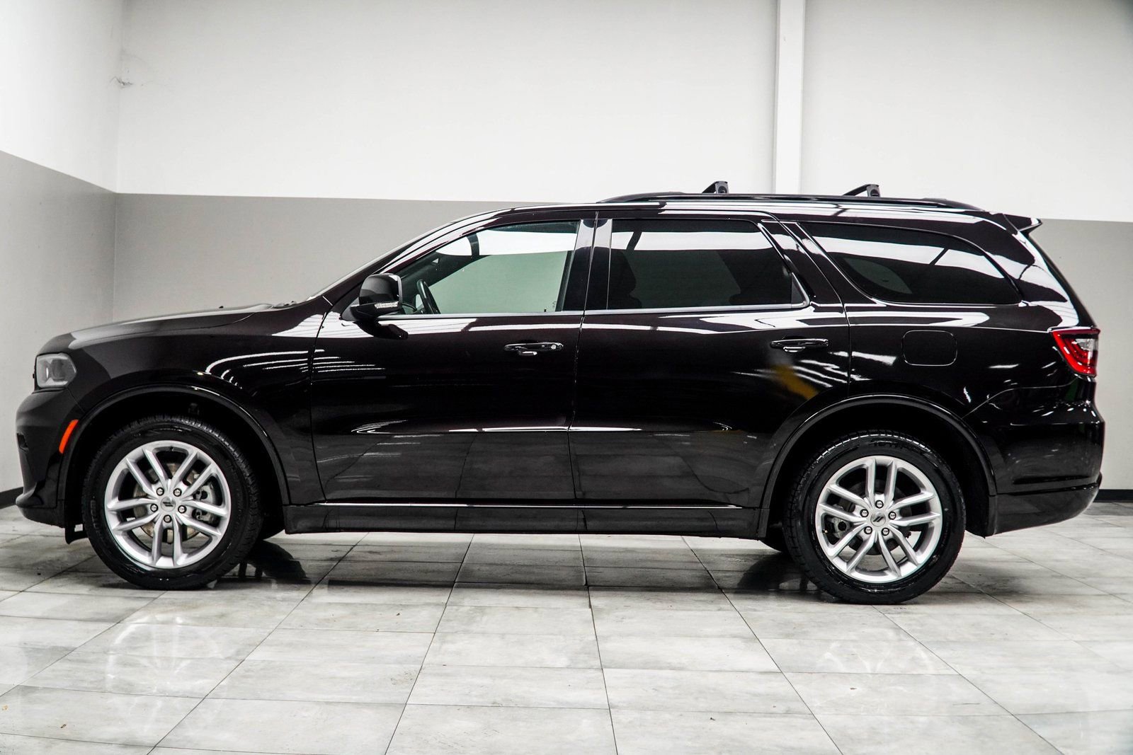 Used 2024 Dodge Durango GT image 9