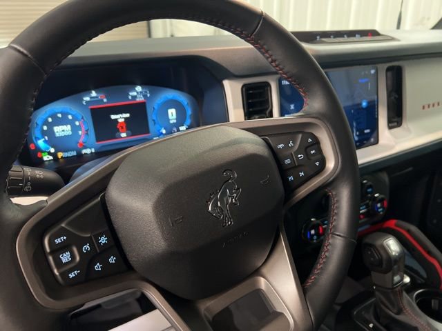 Used 2025 Ford Bronco Heritage Edition image 42