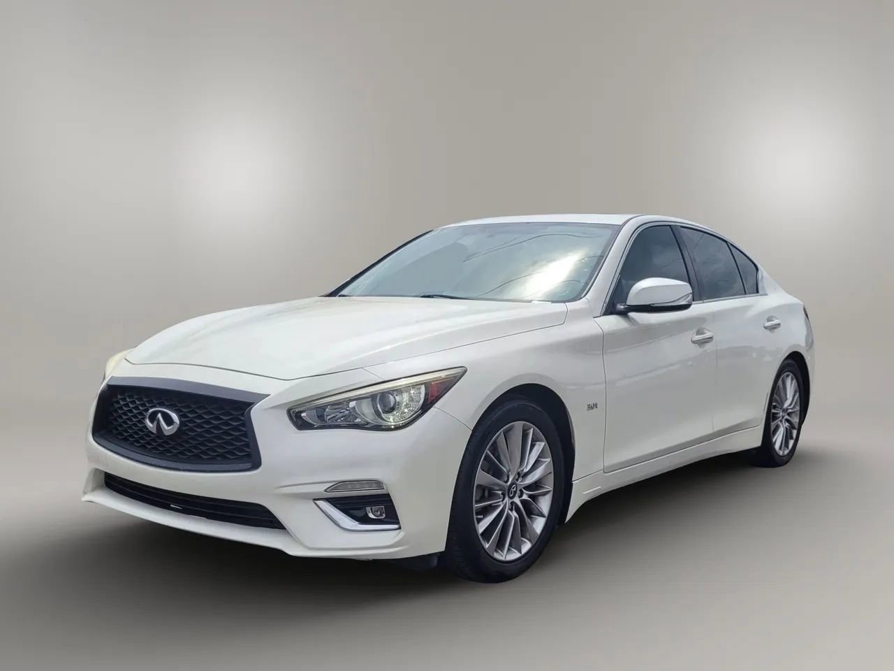 Used 2018 INFINITI Q50 Luxe w/ Cargo Package (L95)