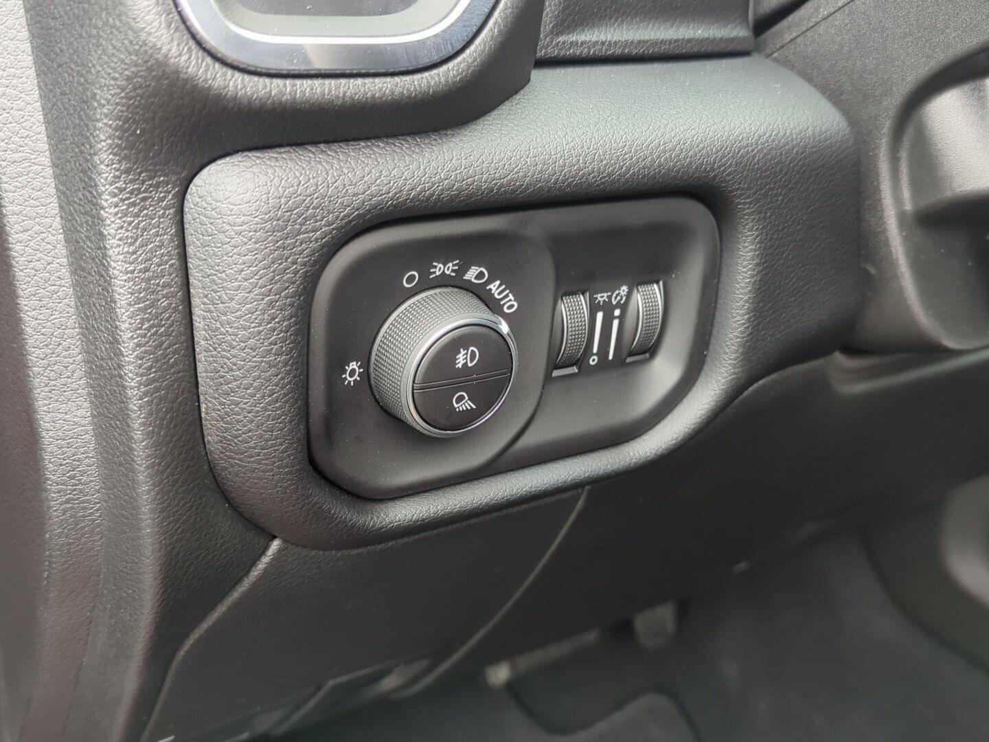 New 2026 RAM 2500 Laramie image 18