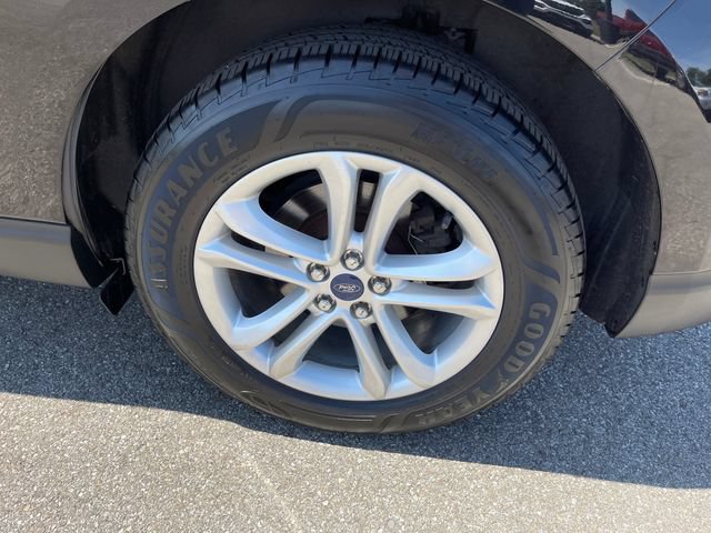 Used 2019 Ford Edge SEL w/ Equipment Group 201A AWD/4WD image 42
