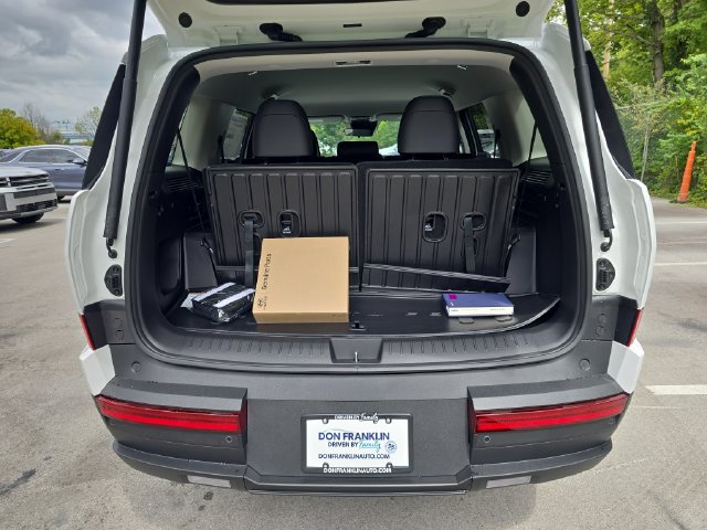 New 2027 Hyundai Santa Fe SEL FWD image 9