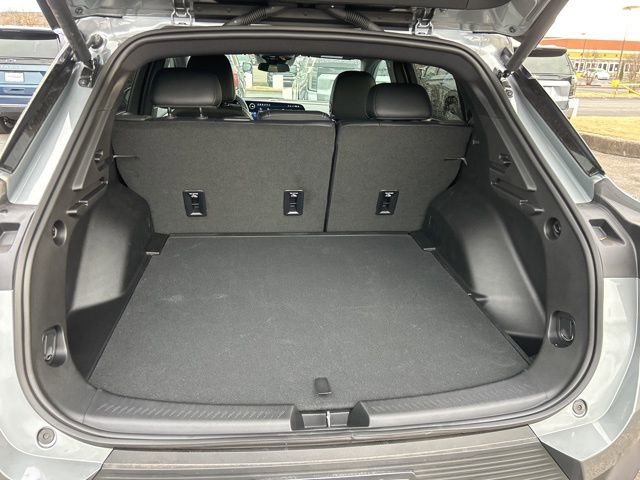 New 2026 Chevrolet Equinox EV LT image 29