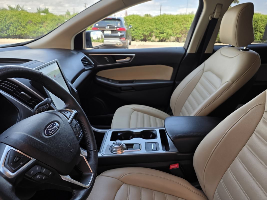 Used 2023 Ford Edge SEL AWD/4WD image 12
