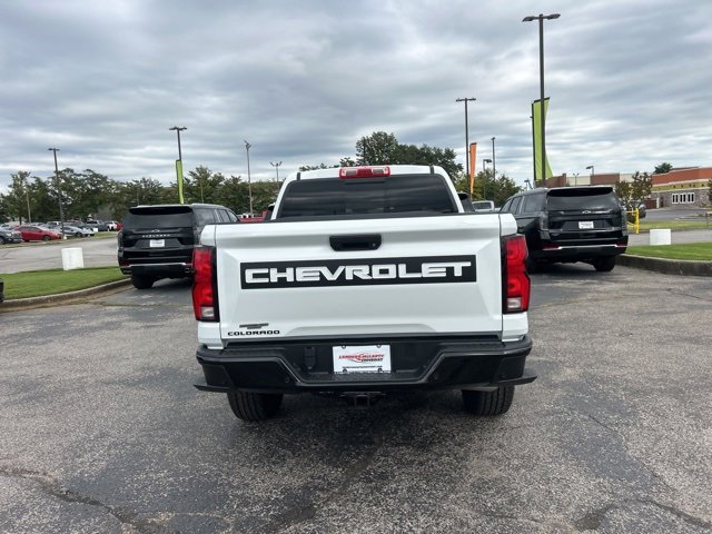 New 2026 Chevrolet Colorado Z71 w/ LPO, Hood Decal Package image 4