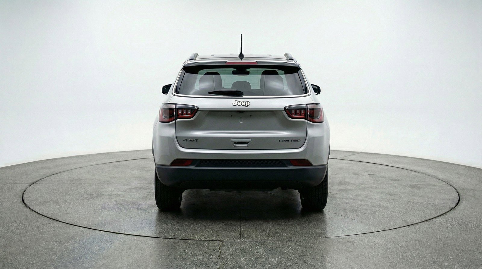 Used 2025 Jeep Compass Limited image 7